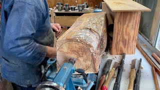 Richard Raffan turns a large pawn on a small lathe for the 11th. 4-Ways project.