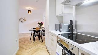 Hybrid Resi - Mitcham Close to Tooting and Wimbledon, London | Travel With Kiara