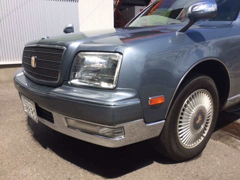 トヨタ最高級車「センチュリー」外観・内装・エンブレム・エンジン音 