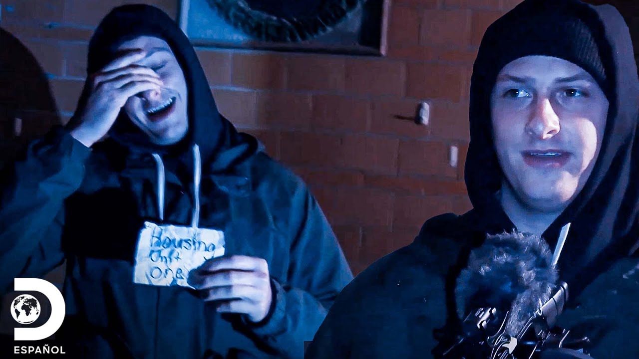 ¿Soportarán el aislamiento en los calabozos? | Destinos aterradores | Discovery en Español