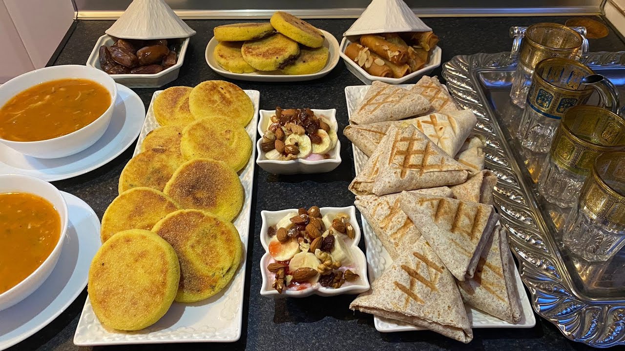 Harcha con relleno salado y  otro dulce / fataer sin masa y sin horno sólo en 10 minutos. 😋.