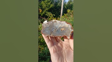 What Is An Agate? How Are They Identified? #crystals #agate #gems #minerals #science #nature #rocks