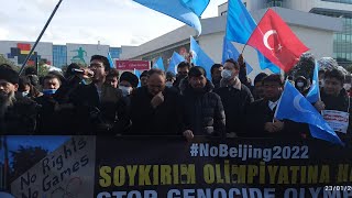 Doğu Türkistanlılardan 2020 Kış Olimpiyatlarının Pekin'de yapılmasına tepki