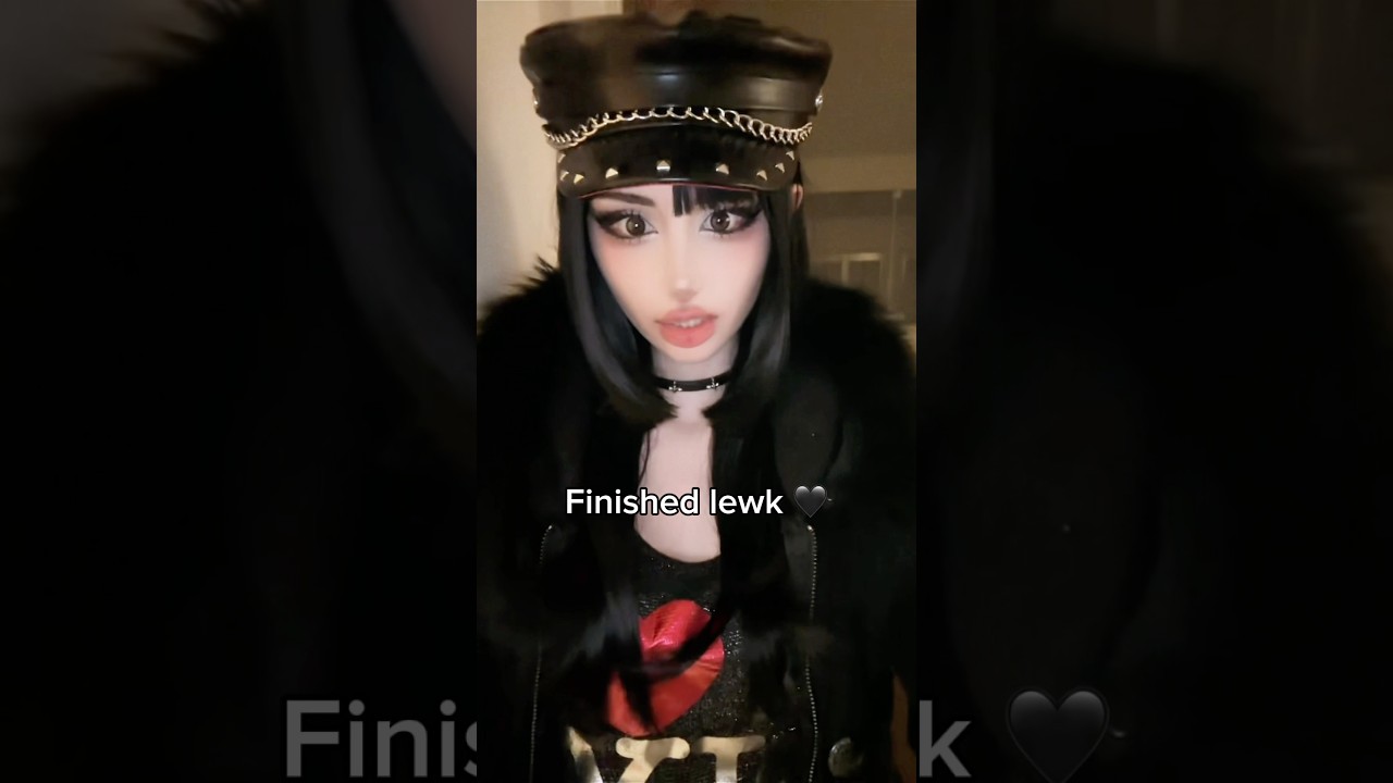 Makeup inspired by the queen Doris!!!🖤#makeuptutorial #makeup #makeuplook