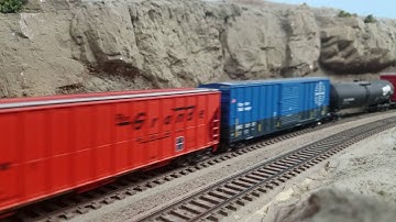 7-31-16: 2 CSX AC6000CW