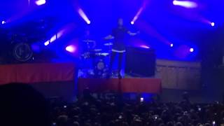 Twenty One Pilots - Doubt (Live in Toronto)