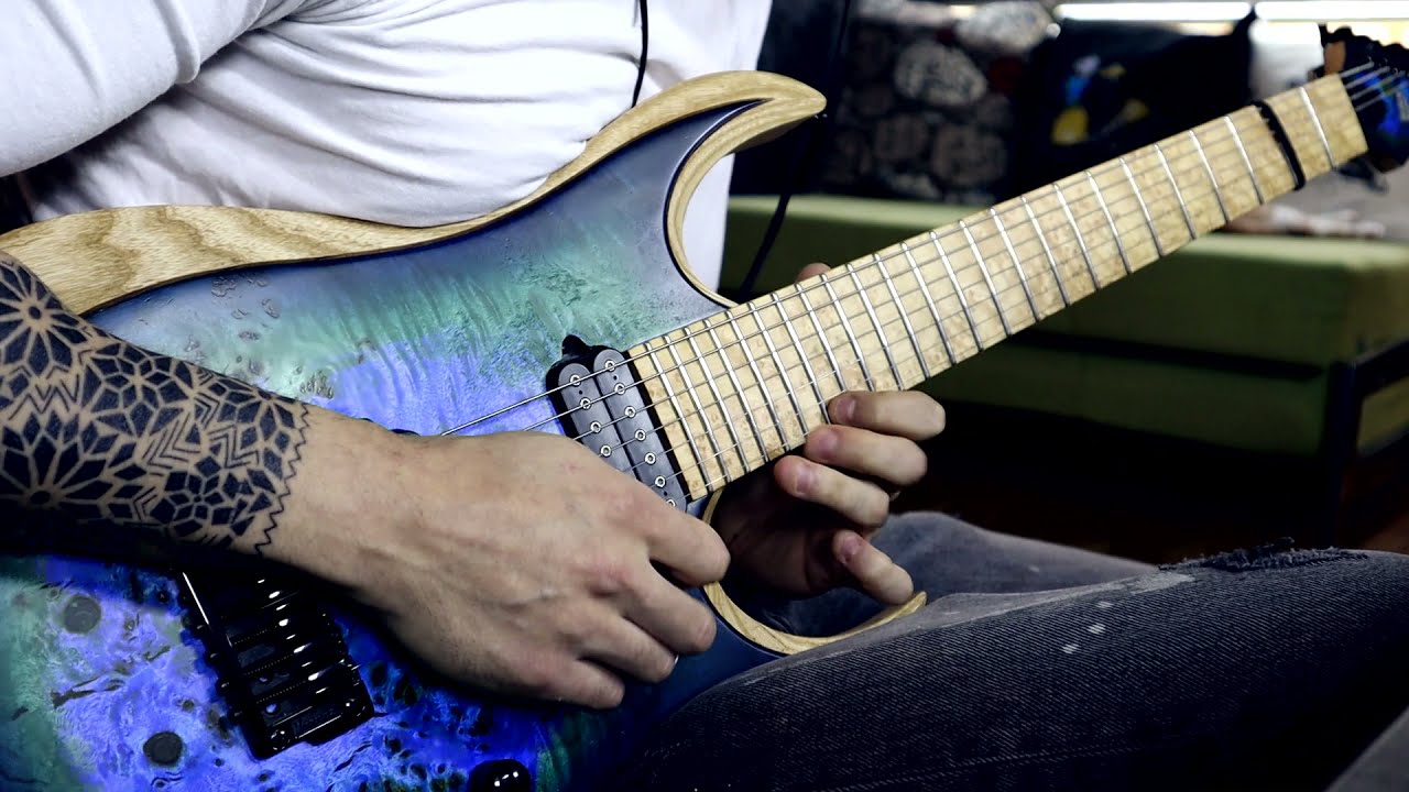 Joe Satriani - The Power Cosmic 2000 Part1