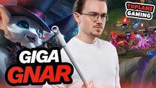 LE GIGA GNAR (AU SECOURS)