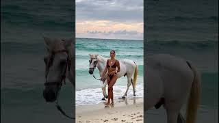 Discover Sun-Kissed Confidence With Our Brown Bikini Designed To Flatter And Glow By The Sea.