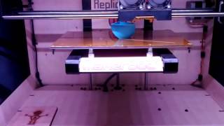 MakerBot Replicator 3D Printing a Vase Time Lapse Photography Captured by a Galaxy Nexus Android