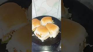 chesse chilly bun #manteman #cheesechilli #trending #food #viralreels #cooking #ytshorts #recipe