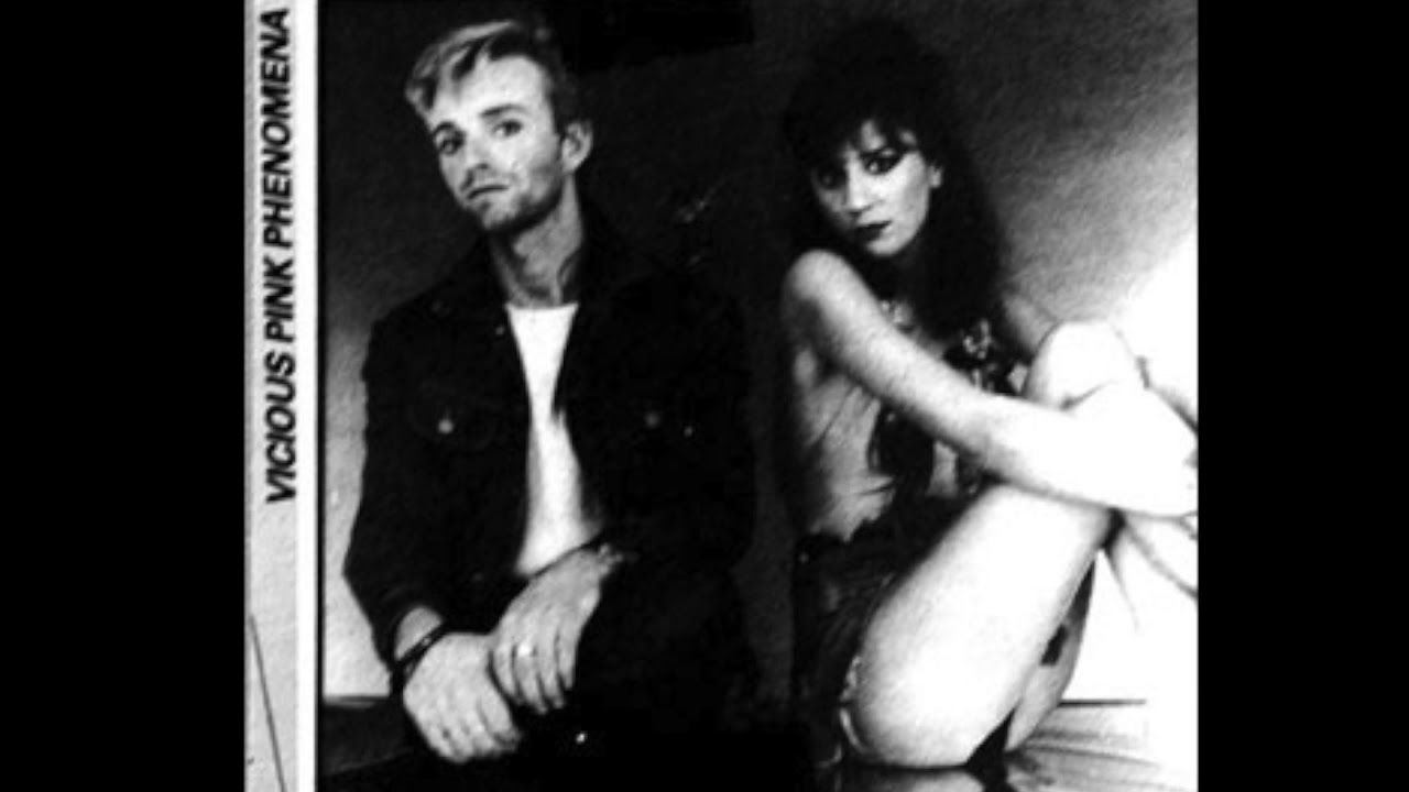 在 YouTube 上觀看「Vicious Pink Phenomena - Baby It's Too Late (demo 1982).」
