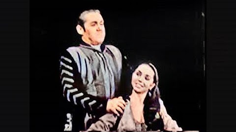 Jussi Bjorling : La donna e mobile (1957) : Live video with improved audio quality.