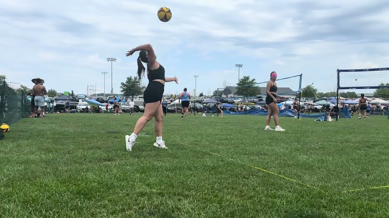 Katelyn/Daisy Susquahanna Smash 2024 Pools Game 1