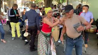 Personajes en Festivales de Verano en Plaza de las Américas NYC