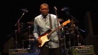 Robert Cray Band - Poor Johnny - Ithaca, NY - March 13, 2015 chords