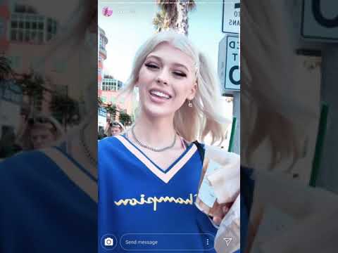 Loren Gray accidental nipslip 0:26 - YouTube.