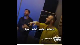 Kafama Sıkasım Var Hala