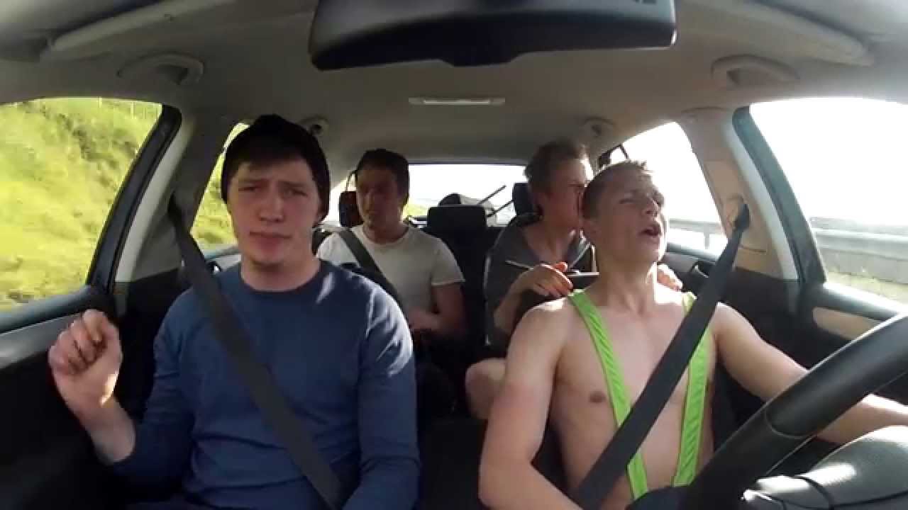 Grandma's Basment - Reyvarhol