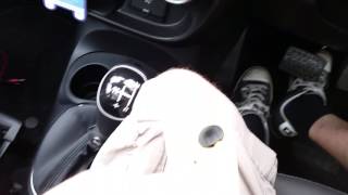 Fiat 500L radio removal, DAB fault.