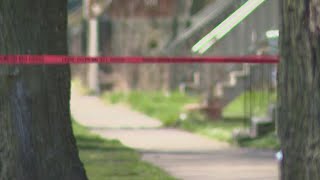 15-year-old critical after South Side shooting