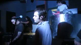 jovens ateus @ trauma : espelhos