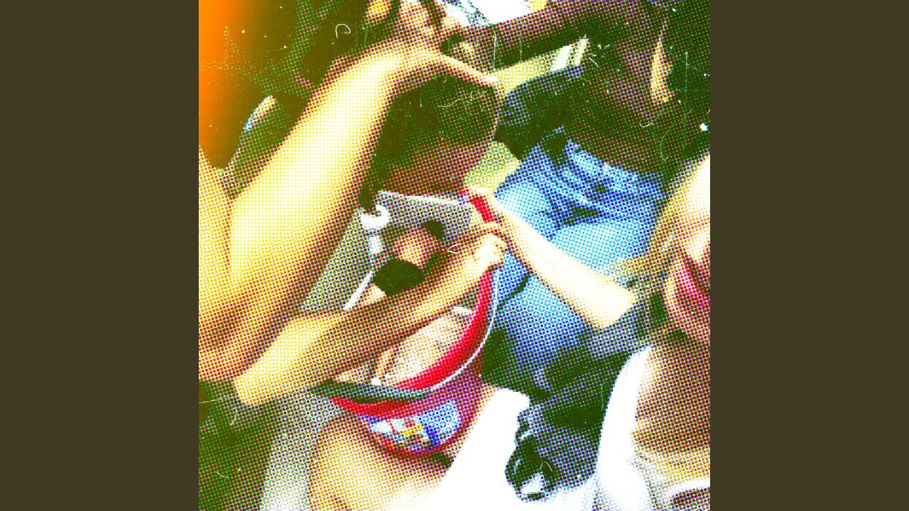 Tonton Pylonz (feat. SOFY) di YouTube Tonton Pylonz (feat. SOFY) di YouTube