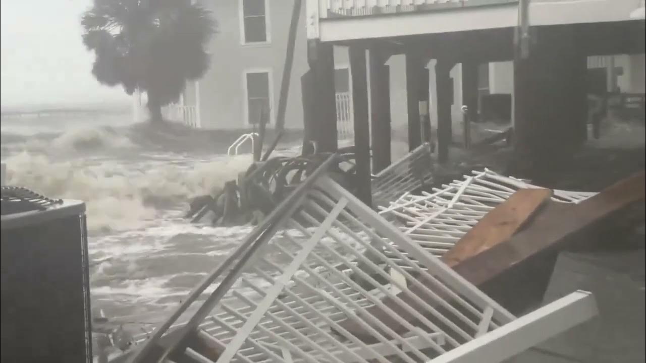 storm-surge-causing-structural-damage-cedar-key-fl-hurricane-idalia