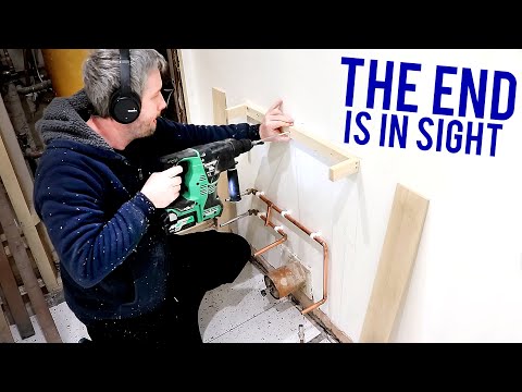 Boxing In, Tanking & Tiling! - Bathroom EP4