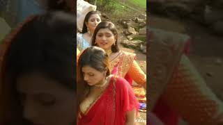 Pariva Pranati Hot Saree