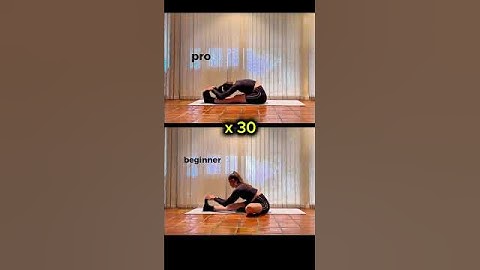 4 oefeningen om je SPLITS te krijgen 😮 Beginner & Pro! #flexibiliteit #stretchen #shorts #yogaoef...