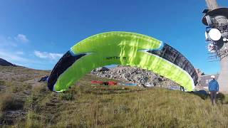 Niviuk Artik 5 takeoff with cravat
