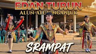 PUENAK LUR❗DIGOYANG TEMBANG EDAN TURUN ALUN-ALUN NGANJUK SRAMPAT JATHIL CANTIK ROSSY CS DS WILANGAN
