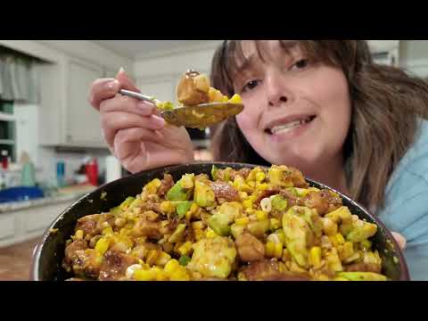 Here's what I eat in a day, as a 33 year old mom, who's living her best life!