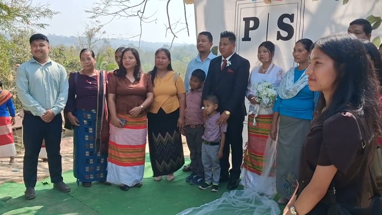 L.Philimon Molsom & Swari Molsom  Photo showing kwn.