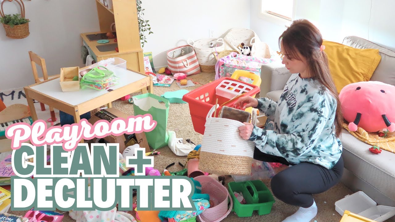 STAY AT HOME MOM MOTIVATION // CLEANING MOTIVATION // DECLUTTER WITH ME