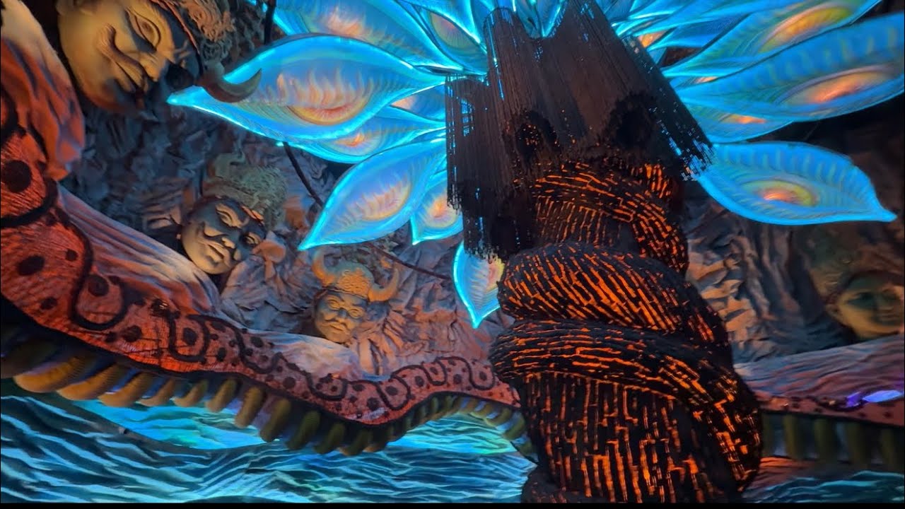 কলকাতার সেরা ভাইরাল থিম নিয়ে চলে আসলাম। কেমন লাগলো কমেন্টে জানিও আমাদের তো ভীষণ ভালো লেগেছে।