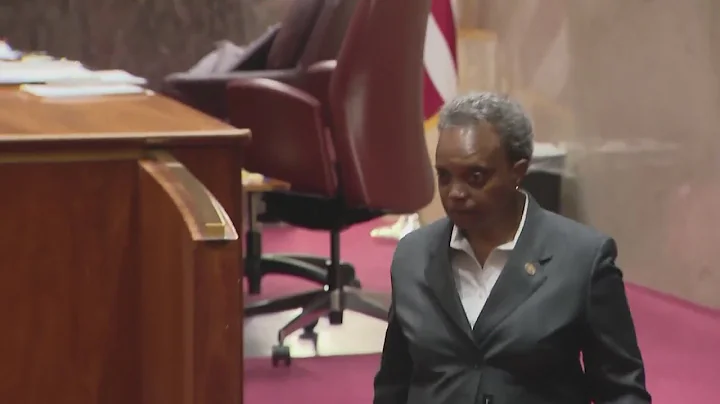 'I have the biggest d*** in Chicago': Mayor Lightf...