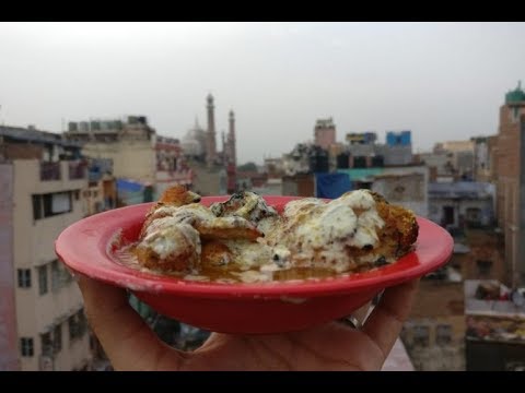 Famous Butter Chicken At Aslam Chicken Corner In Delhi | Curly Tales