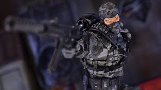 Mezco One:12 Collective G.I. Joe Cobra Saboteur FIREFLY