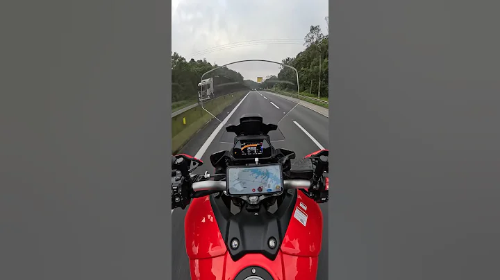 Top Speed Tracer 900 GT