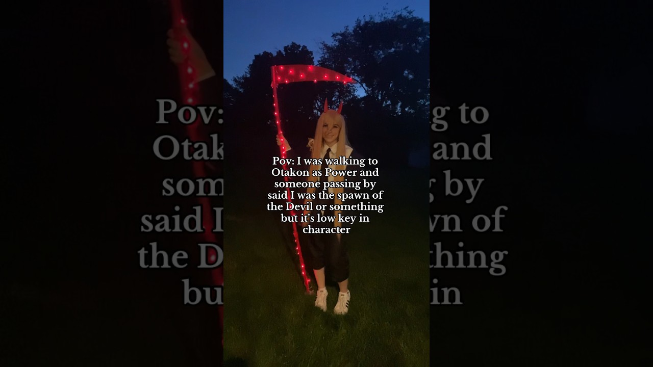 I was like “erm thats weird… wait a damn minute they’re right!” #powercosplay #chainsawmacosplay