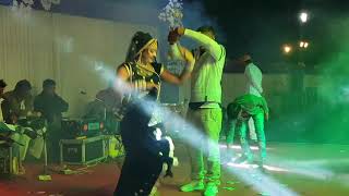 Byayiji layo Swift di    Song live performance