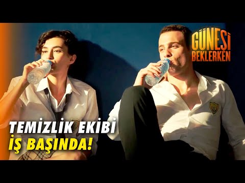 Zeynep ve Kerem'in Eğlenceli Temizlik Anları! - Güneşi Beklerken Özel Bölüm