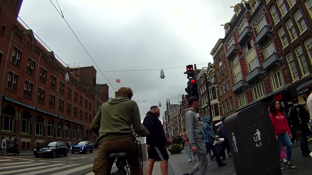 Amsterdam Central - BASJOE Coffeeshop (Kloveniersburgwal 62) 11.10.2023