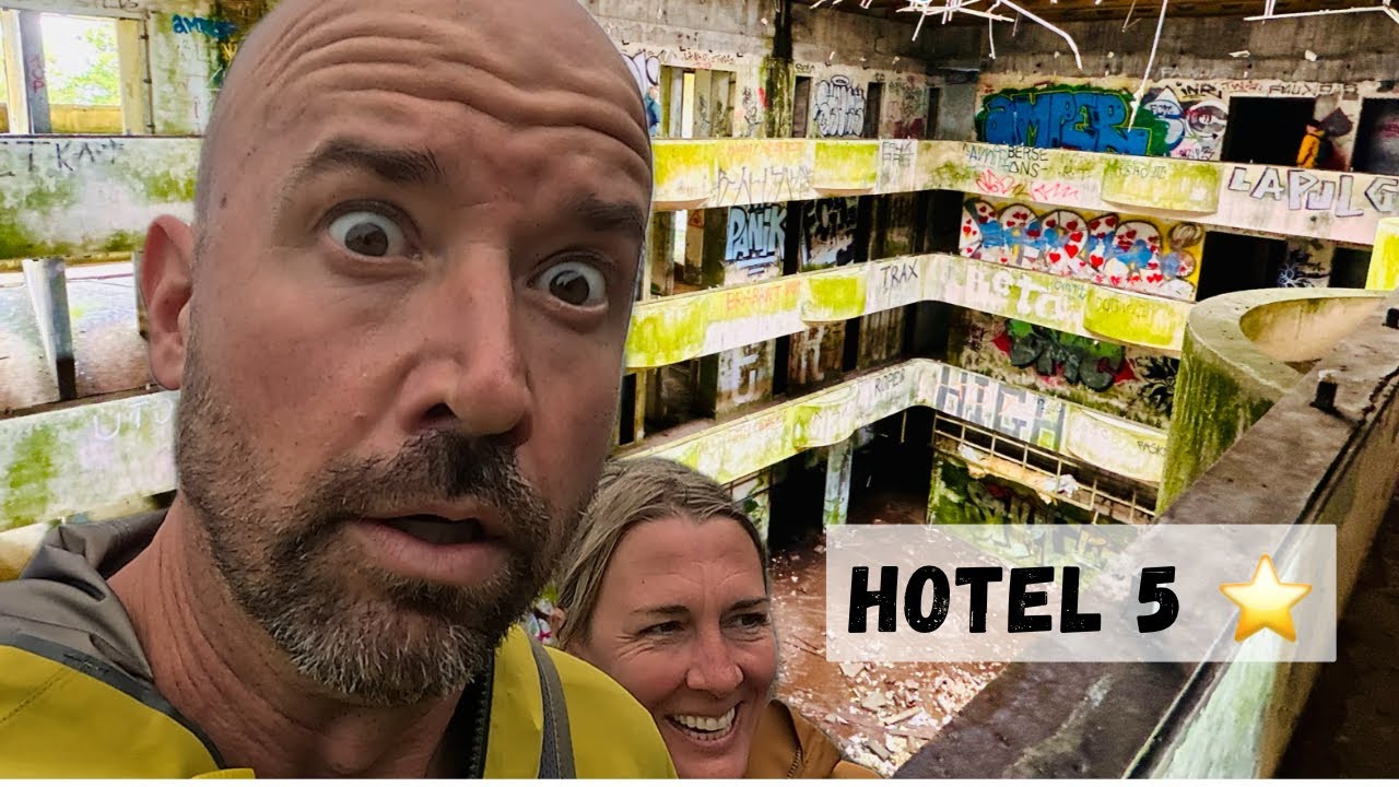 Sao Miguel aux Açores : On se retrouve dans un hotel abandonné (Monte Palace)