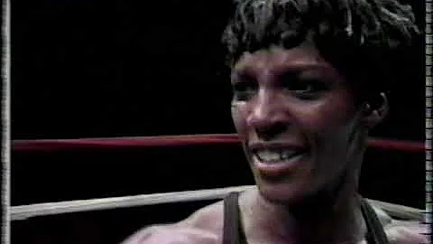 1994 ISKA Kickboxing - Fredia Gibbs vs Valerie Hen...