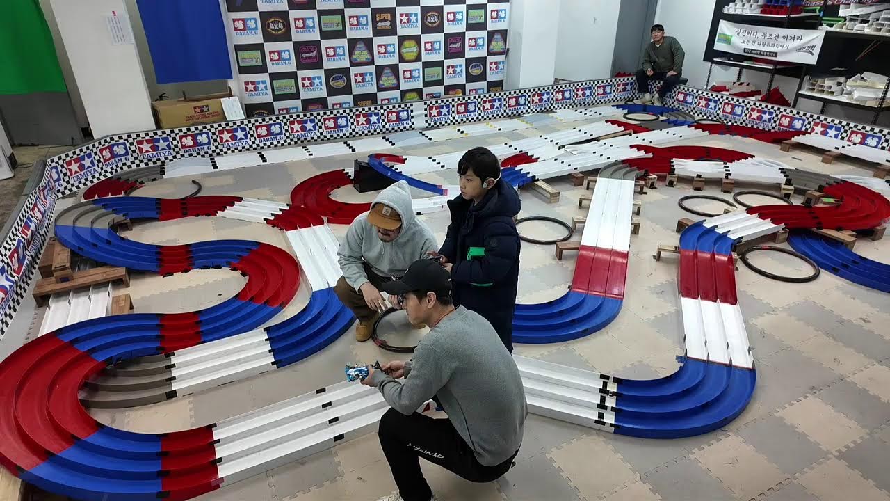 25.12.26 2025년 마지막 금요일 다람쥐과학 라이부 중계 어드밴스드 및 비막스 빨리 보러와여ㅛ