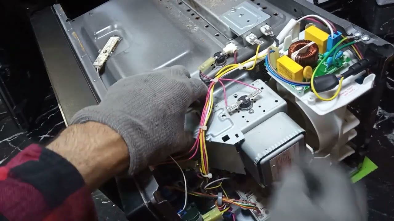 حينما يتوقف الميكروويف LG عن التسخين، ماذا تفعل حينما تواجه مشكلة في smart inverter