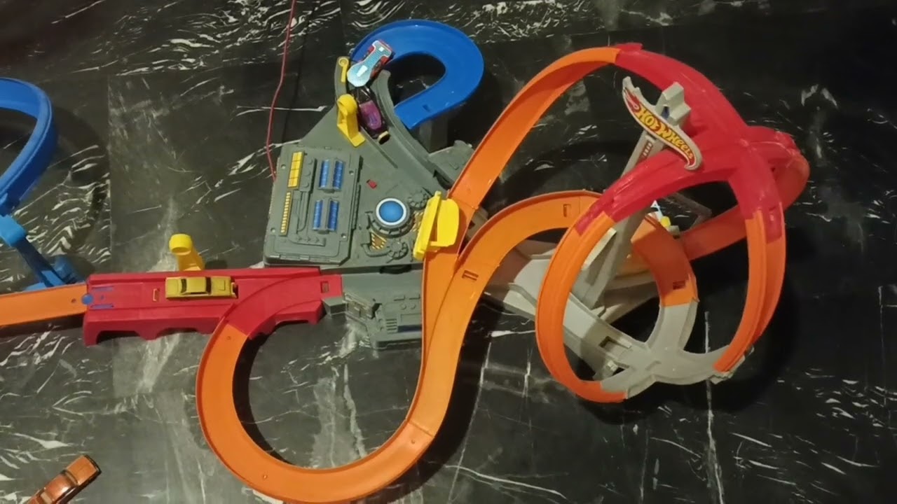 Hot Wheels Spin Storm